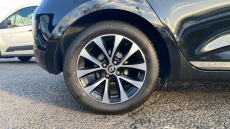 Renault Clio 1.0 TCe 90 Iconic 5dr Petrol Hatchback